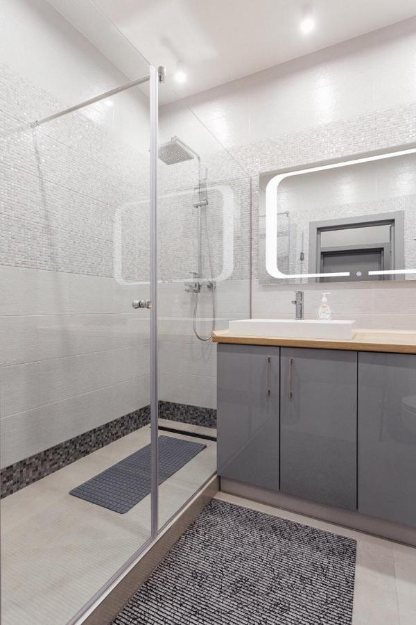 Grey Apartment オデッサ エクステリア 写真
